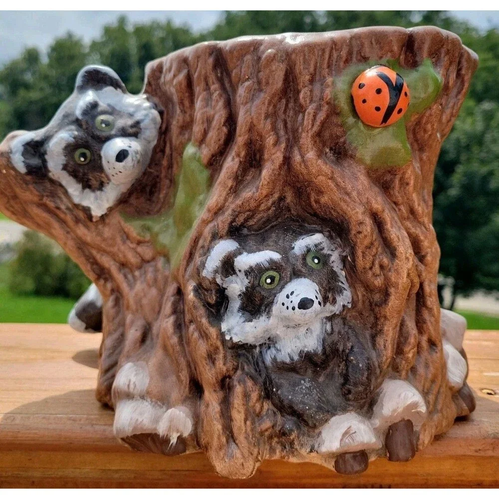 VTG Handpainted Ceramic Raccoons and Tree Stump Planter 11x6x6 USA 1970s-80s